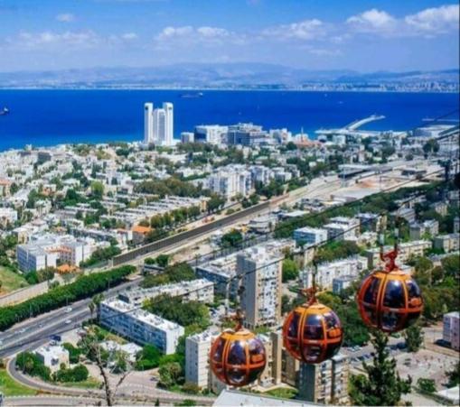 Holiday Studio Apartment Near The Baha ' I Gardens Хайфа Екстериор снимка